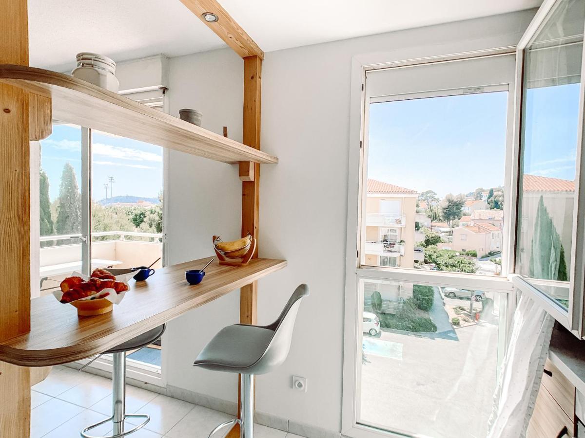 T2 Tout Confort Proche Centre Hyeres & Plages Экстерьер фото